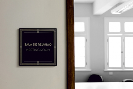 院/校標(biāo)識(shí)